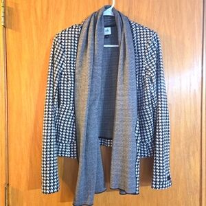 Cabi Houndstooth Cardigan Style #3904